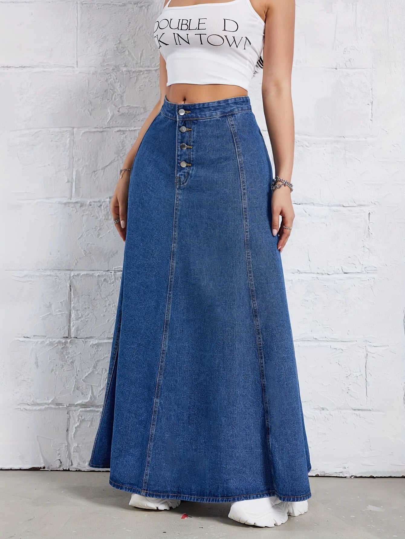 Western Flair: Slimming A-Line Long Denim Skirt for Women