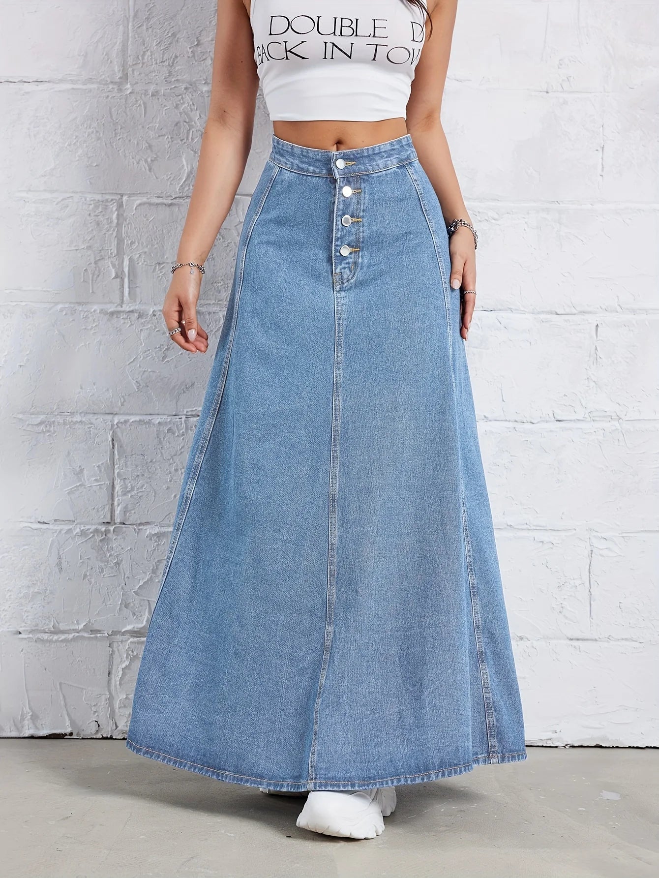 Western Flair: Slimming A-Line Long Denim Skirt for Women