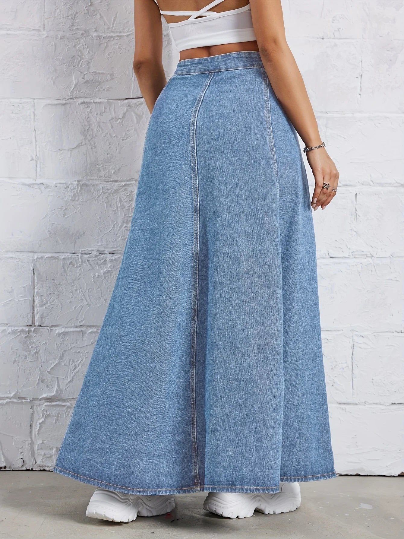 Western Flair: Slimming A-Line Long Denim Skirt for Women