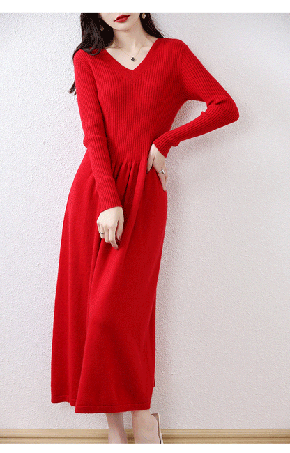 Cozy Chic: 100% Wool Knitted Winter Dress