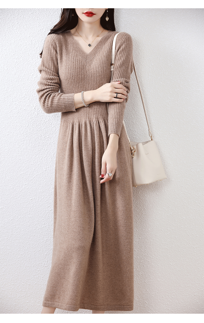 Cozy Chic: 100% Wool Knitted Winter Dress